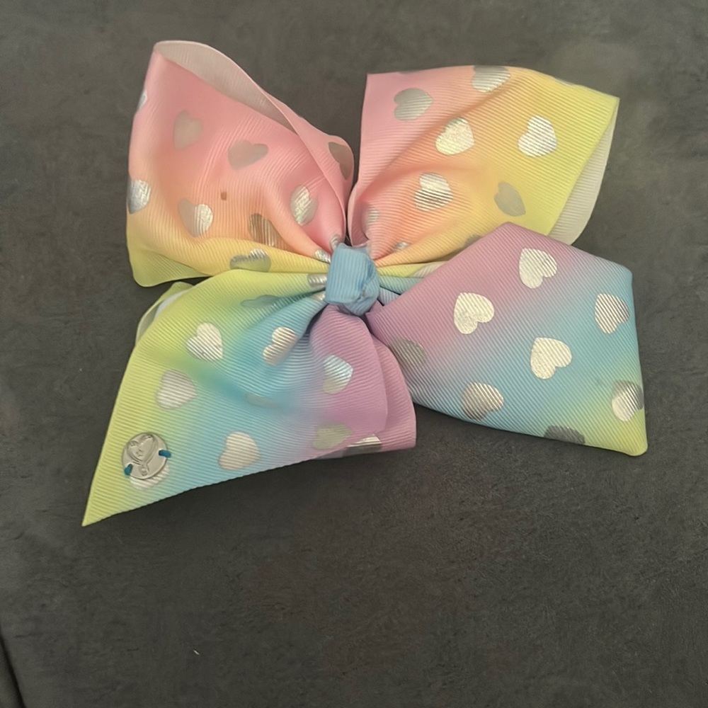 Hair bow